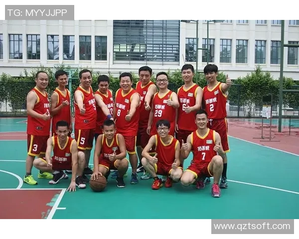 广州篮球队默契配合探讨如何提升团队协作与比赛表现 广州篮球队默契配合探讨如何提升团队协作与比赛表现